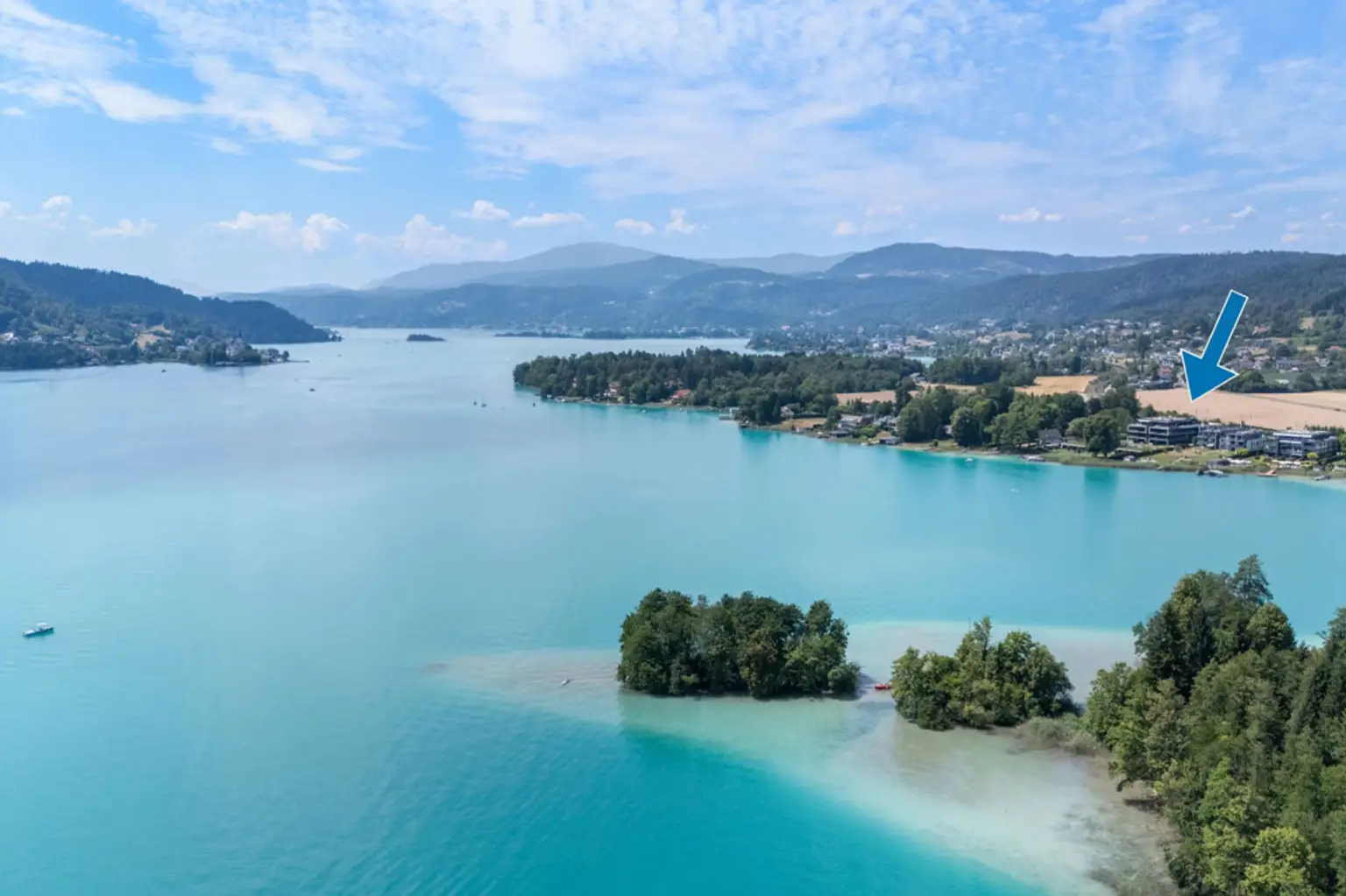 Seewohnung in erstklassiger Lage mit Outdoor-Pool