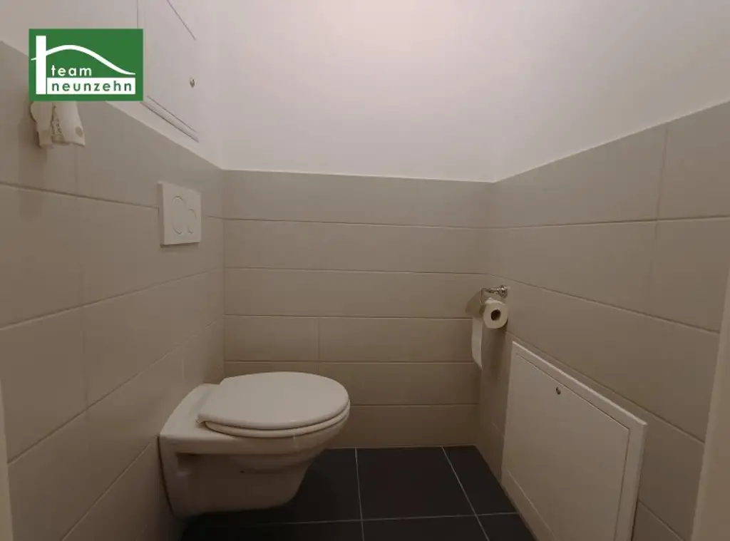 Wundervolle Dachgeschosswohnung mit großer Dachterrasse