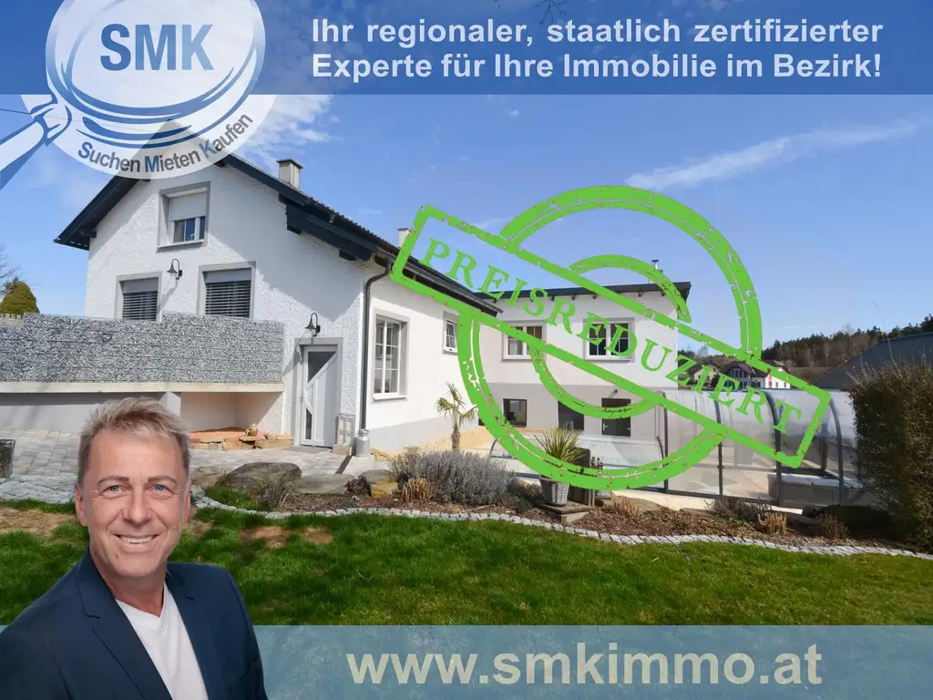 Exklusives Traumdomizil mit Pool erwartet Sie!