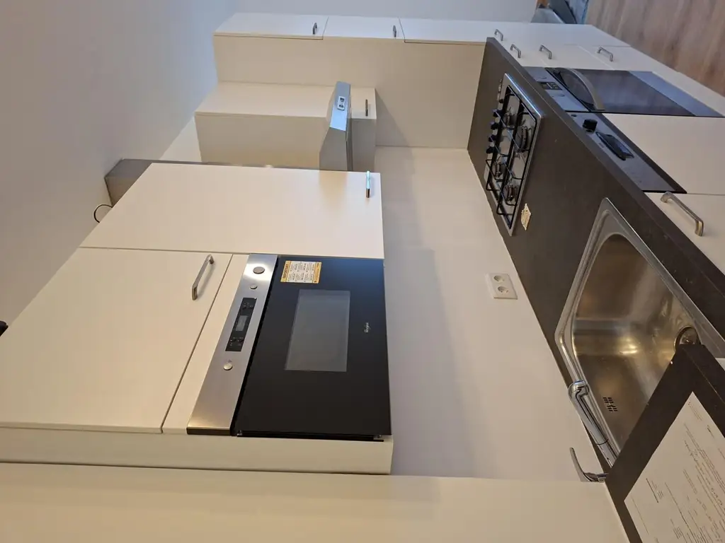 2 statt 3 Monatsmieten Kaution: 1 Zimmerwohnung mit Wohnküche ab sofort zu vermieten