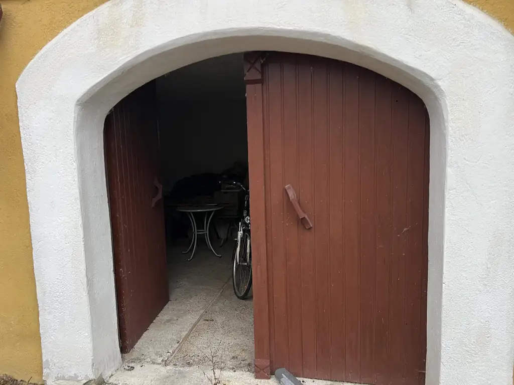 Hier lässt es sich leben...der See ruft! Solides Wohnhaus in Oggau -Bedarf Renovierung!