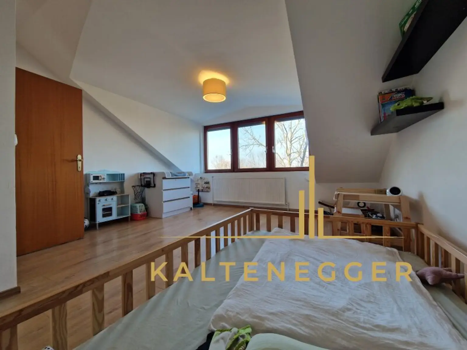 Zimmer ca. 19,50 m² WNFL