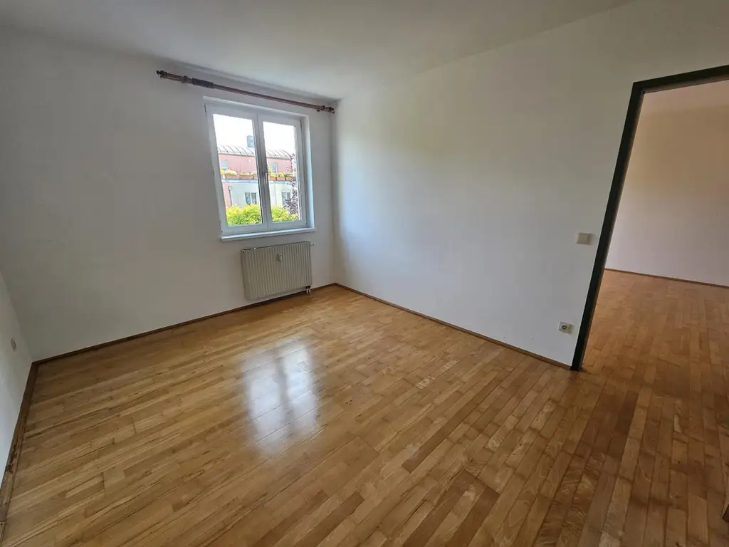 grüne Ruhelage, großer Balkon, sehr angenehme Wohngegend