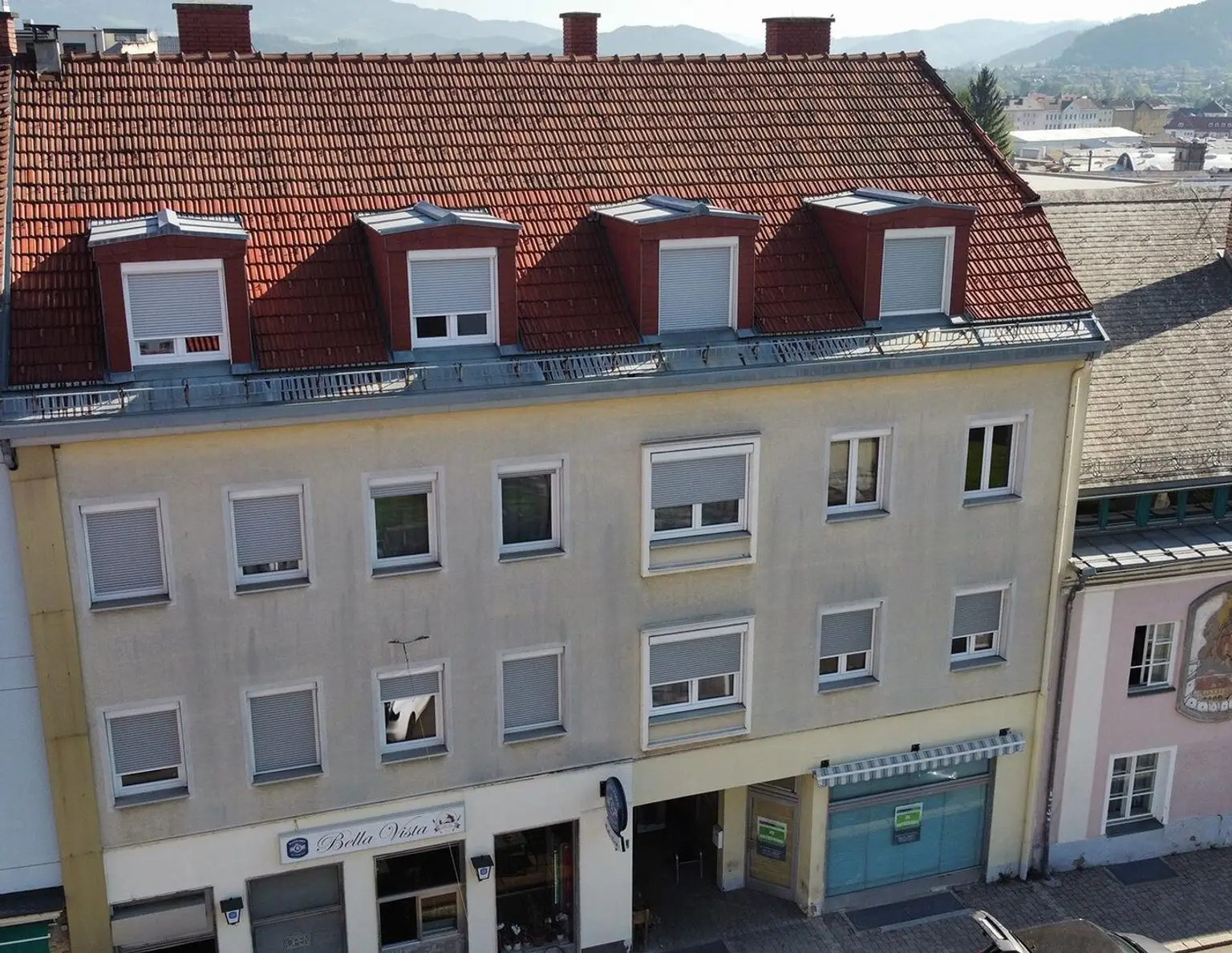 Vollvermietetes Zinshaus mit 9 Wohnungen und 2 Geschäftslokalen +++ KNITTELFELD +++