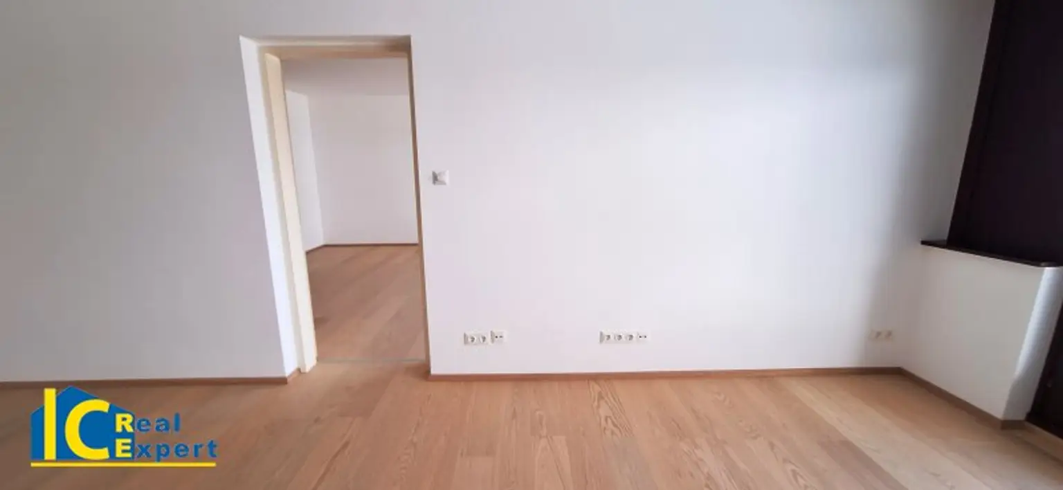 Blick ins Schlafzimmer