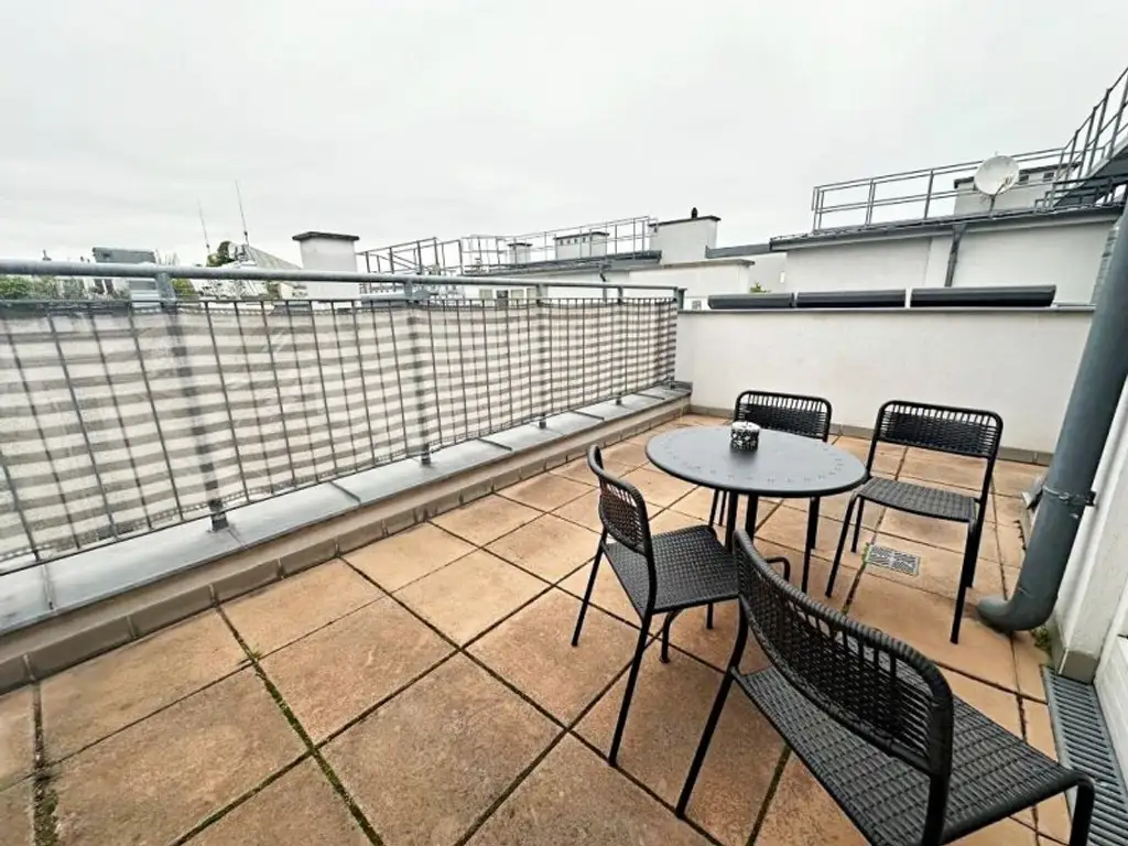 STAATSOPER-BLICK, klimatisiertes 110 m2 Dachgeschoss mit 20 m2 Terrasse, 3 Zimmer, Extraküche, 2 Bäder, Möblierung möglich