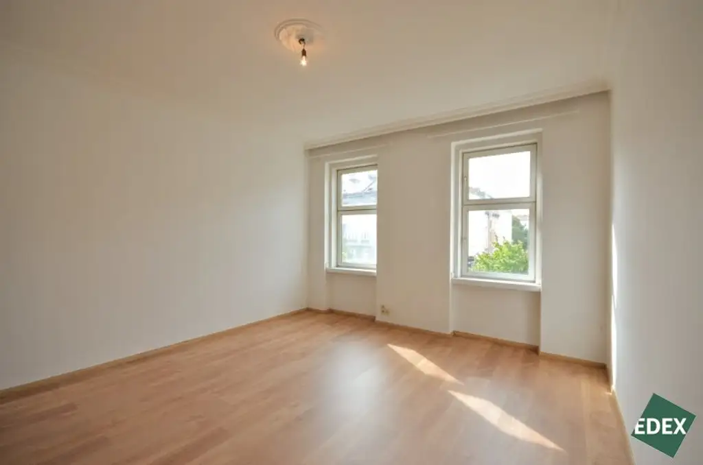 Schöne 2-Zimmer-Ordination/Praxis direkt auf der Hernalser Hauptstraße