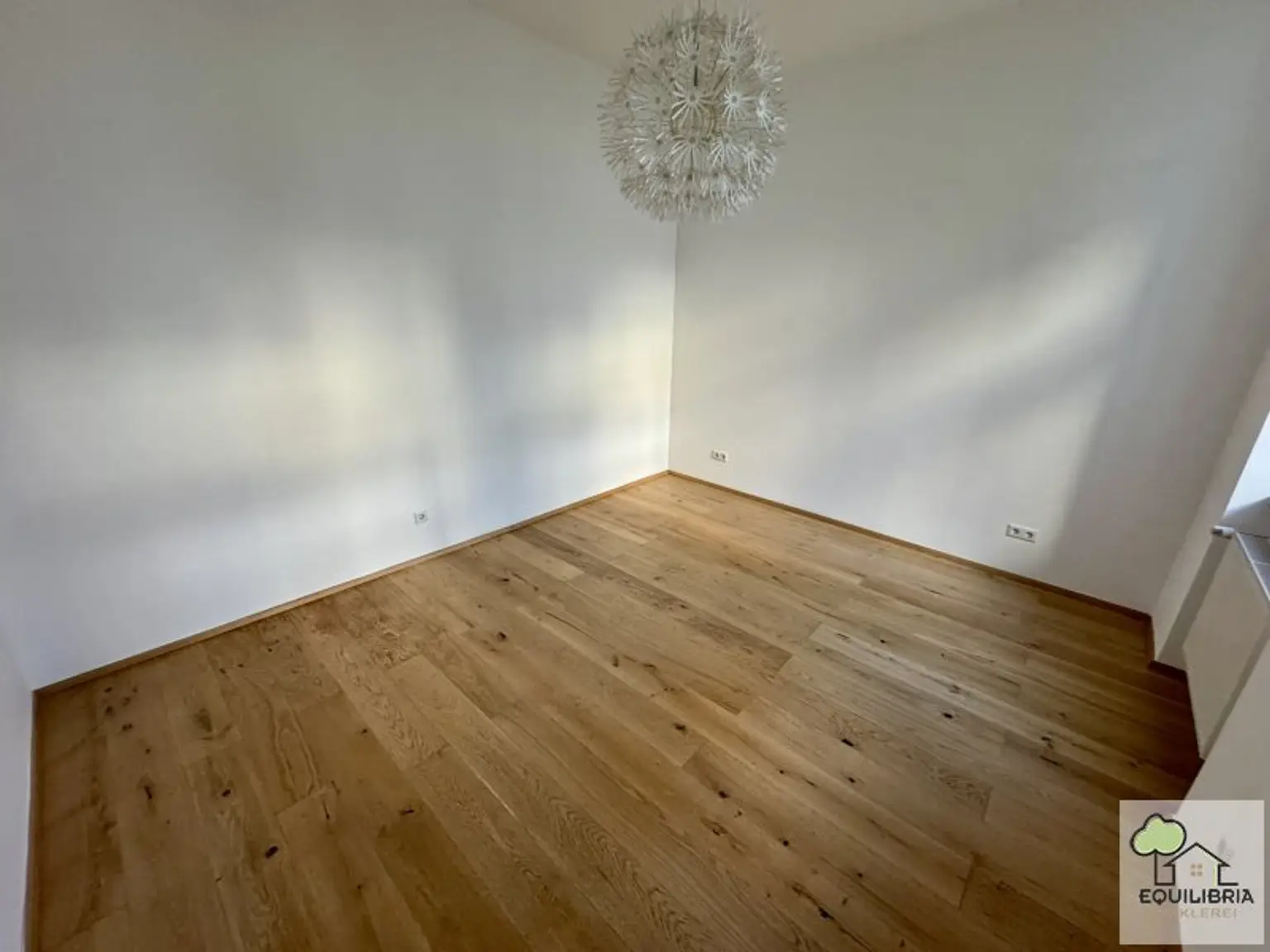 Top-Sanierte 2,5-Zimmer Balkonwohnung, direkt am Währinger Gürtel
