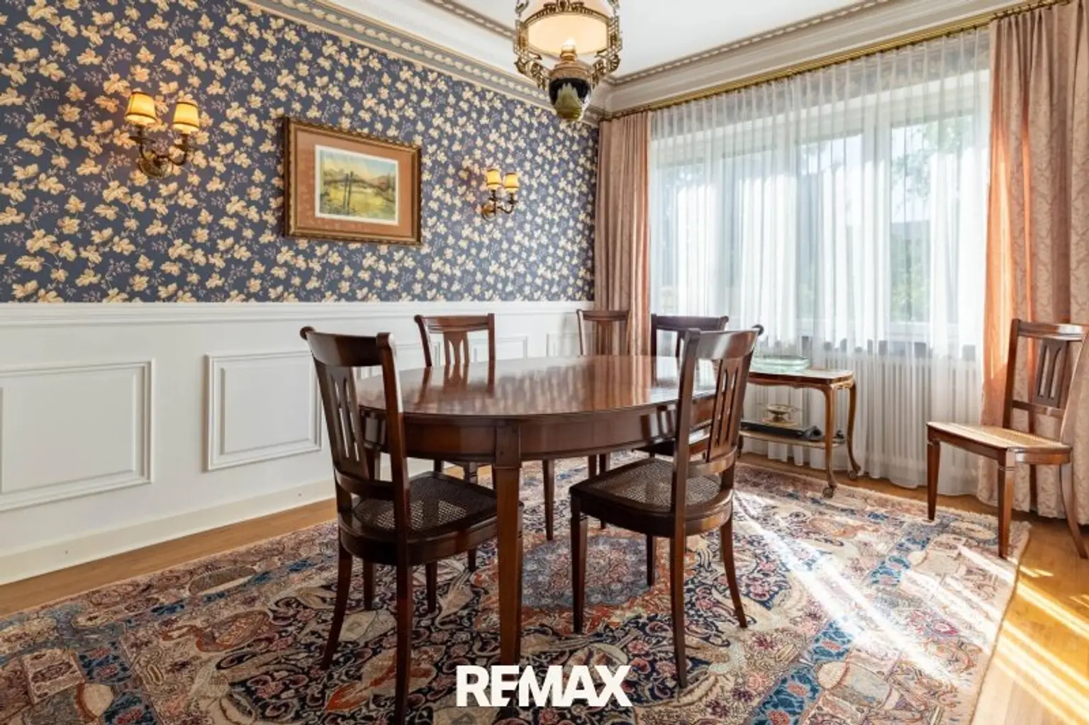 09 Esszimmer
