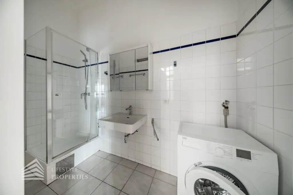 Schöne 2-Zimmer Wohnung mit Balkon, Nähe Westbahnhof
