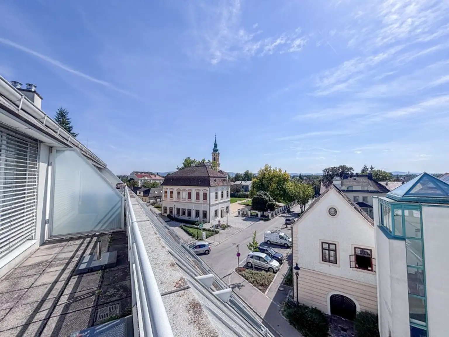 Sonnige DG-Maisonette-Wohnung in Stockerau – viel Platz für die ganze Familie!