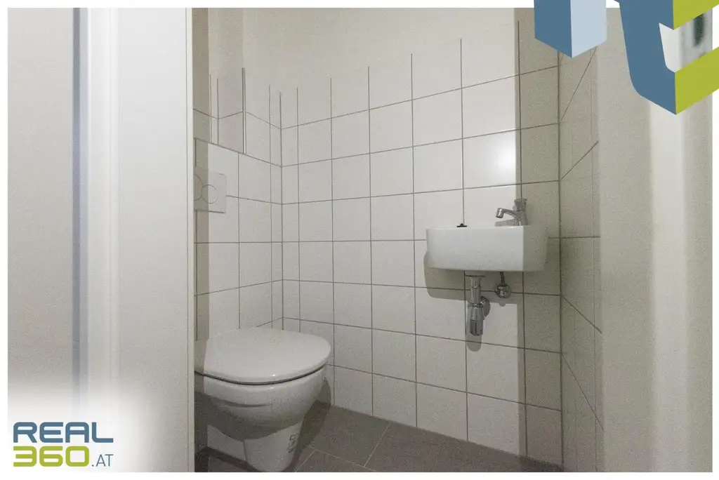 TOP 9 | Sanierte 3-Zimmerwohnung mit Balkon in Ruhelage inkl. Küche ist bereit für Sie! (Auch WG-geeignet)