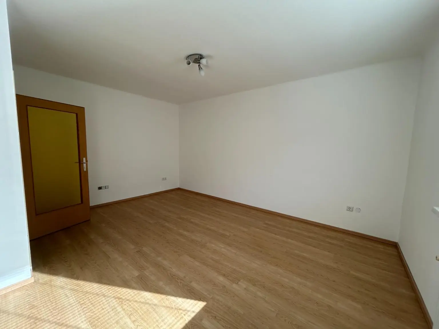 Schöne 2-Zimmer Wohnung in sonniger Lage!