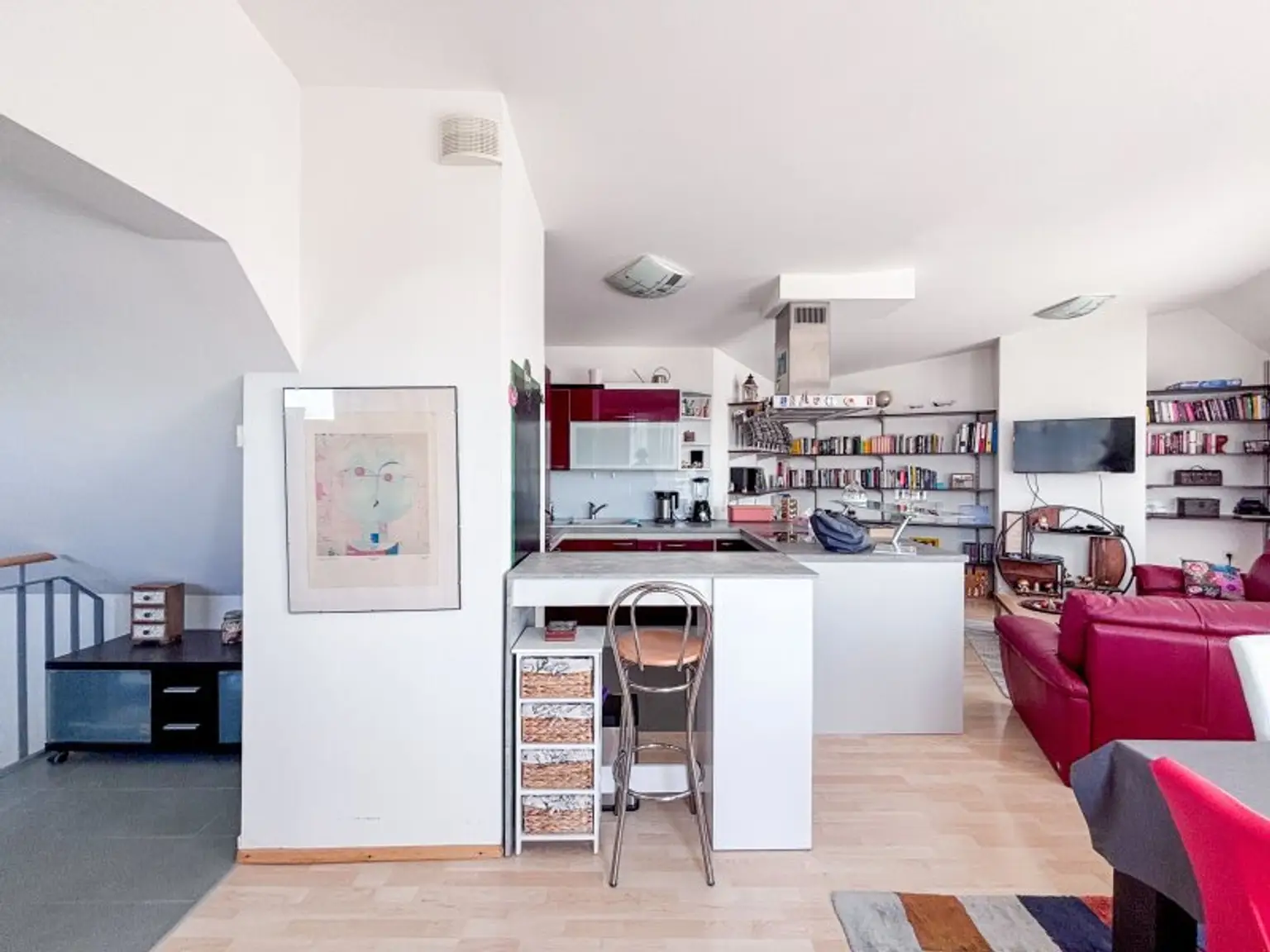 Sonnige DG-Maisonette-Wohnung in Stockerau – viel Platz für die ganze Familie!