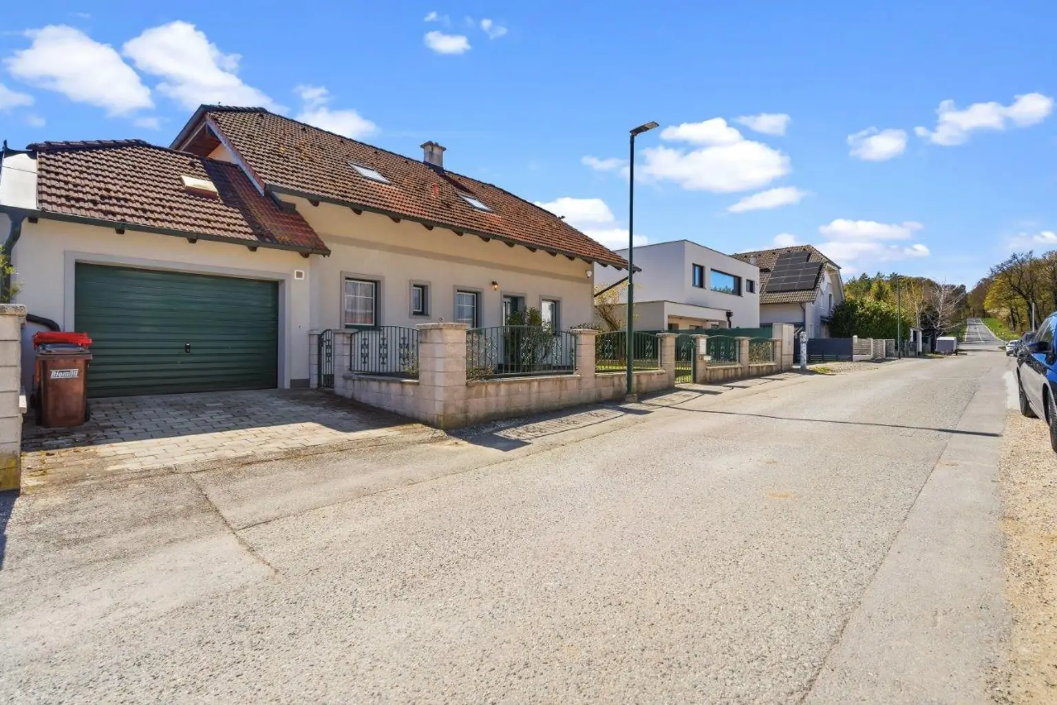 21 EFH 2113 Straßenansicht