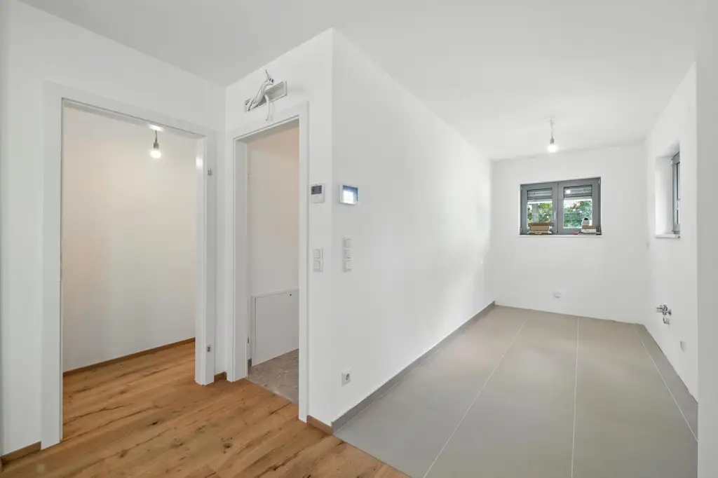 SCHLÜSSELFERTIG! MODERNES WOHNEN AM LAND - HOCHWERTIGER BAUMEISTERQUALITÄTSBAU IN SIERNDORF!