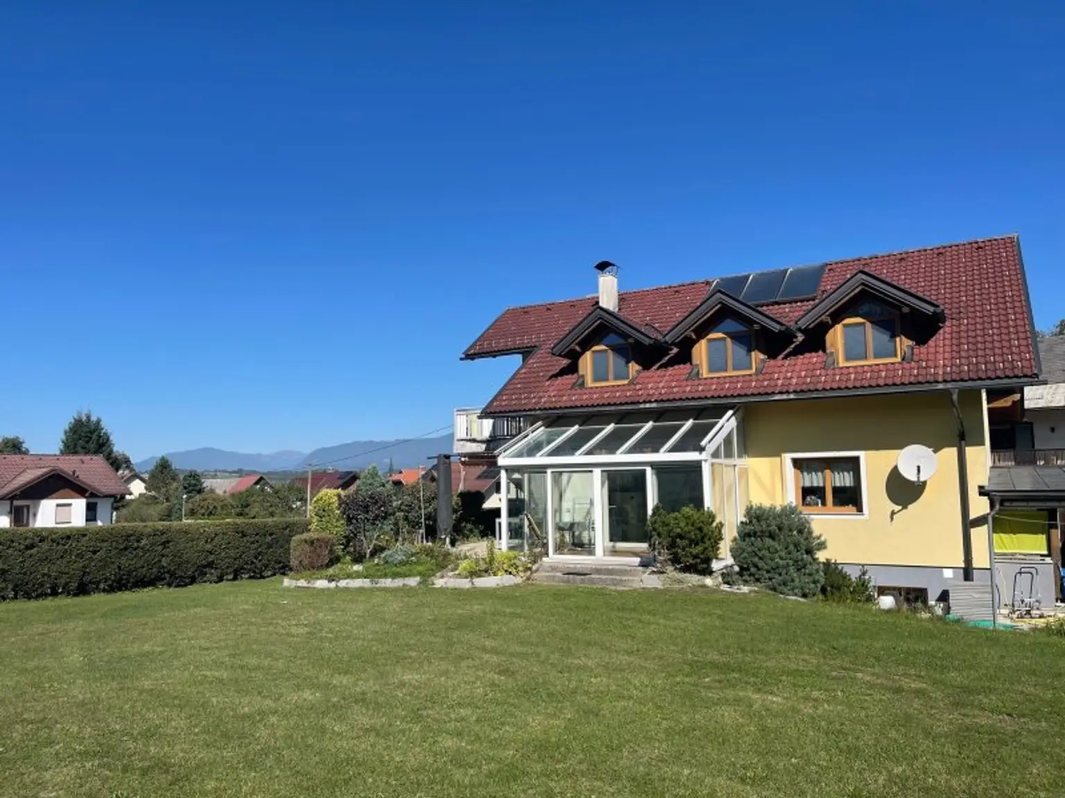 Großzügiges Familiendomizil in herrlicher Panoramalage!