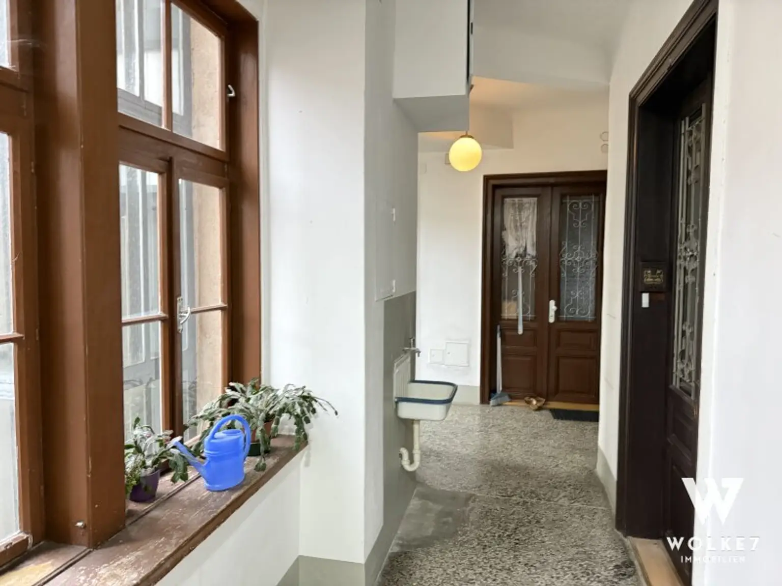 Stilvolle sanierte Altbauwohnung im 15. Bezirk – ruhig, hell & mit Lift