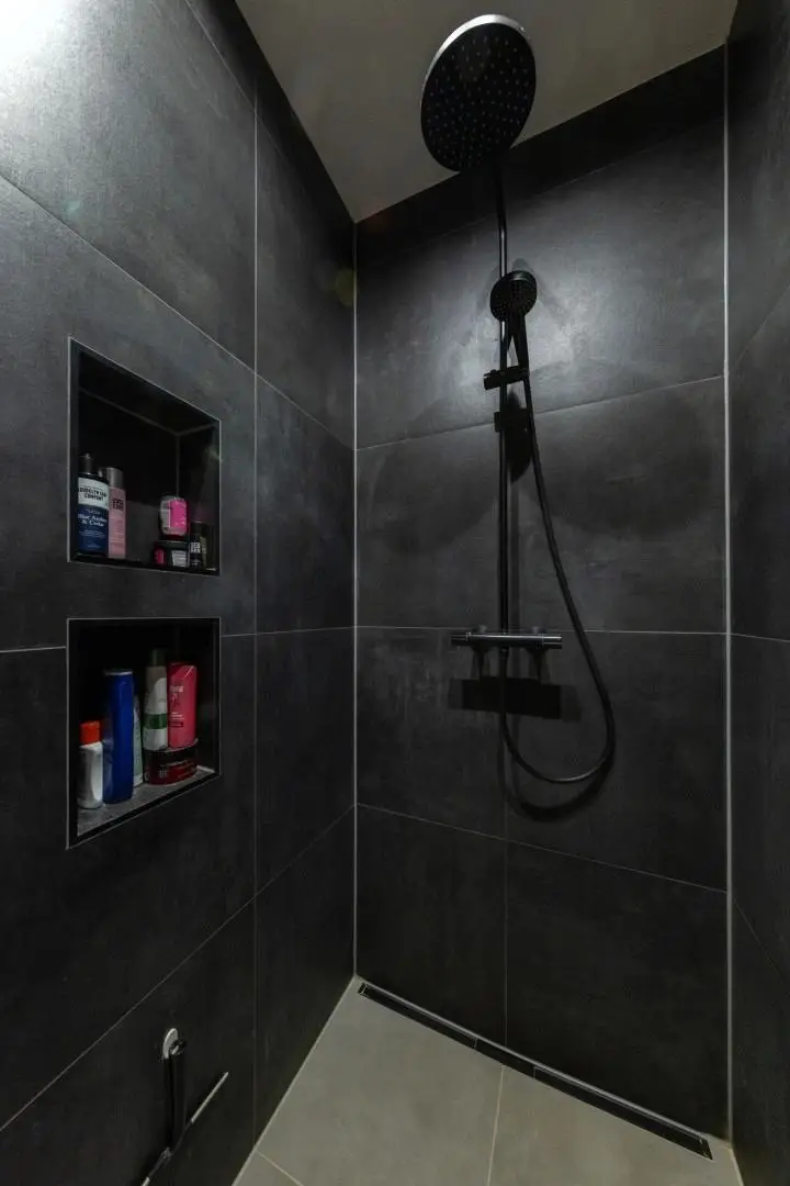 Dusche