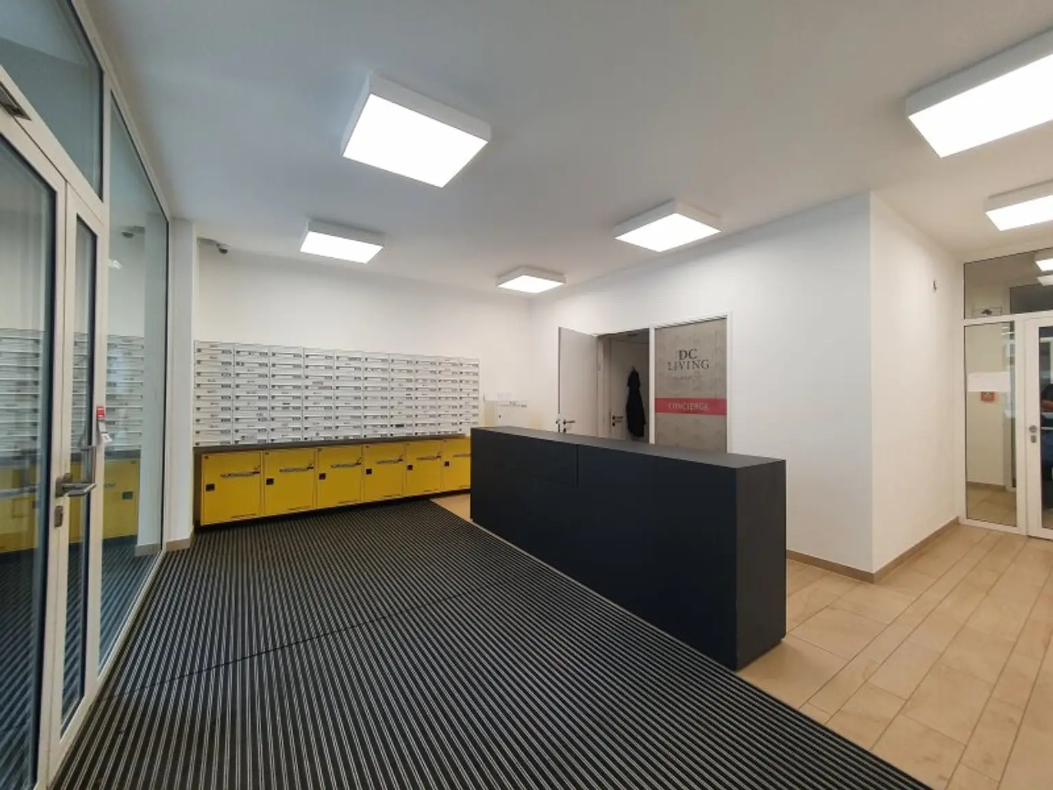 Möblierte 2-Zimmer-Wohnung im 10. Liftstock