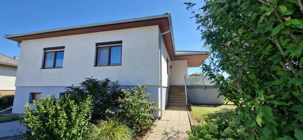 Schönes, gepflegtes Siedlungshaus in sonniger, ruhiger Lage