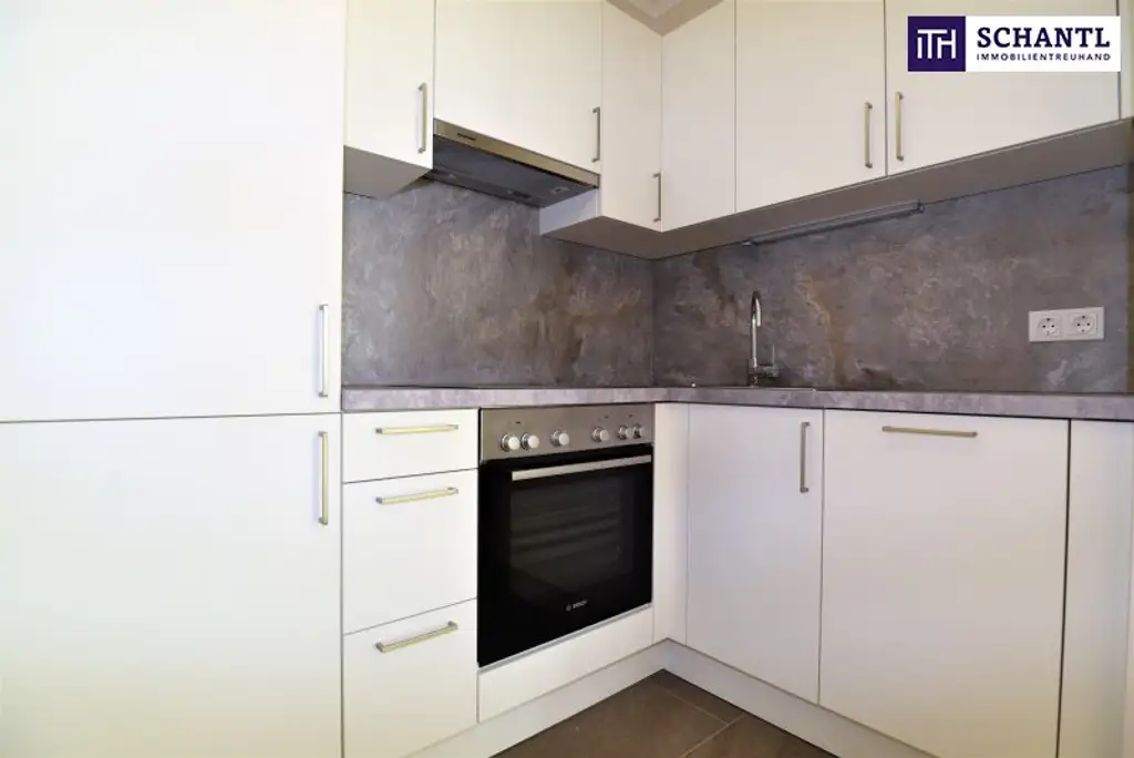 Schnell sein!!! Charmante Zwei-Zimmer-Wohnung mit großer Loggia! Jetzt besichtigen.