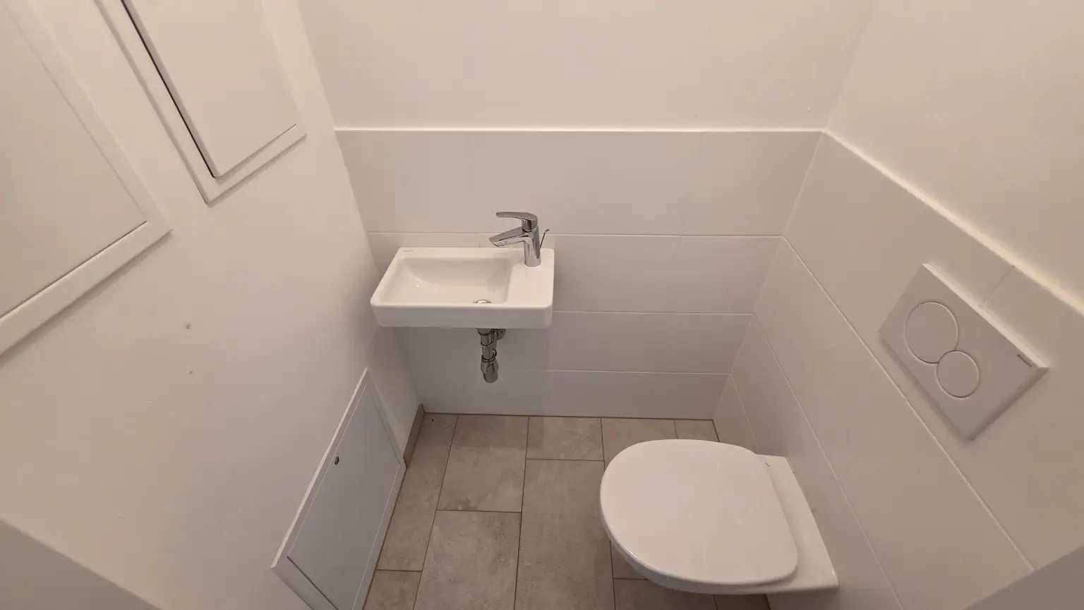 Coole DG-Wohnung mit 2 Terrassen und Fußbodenkühlung!!