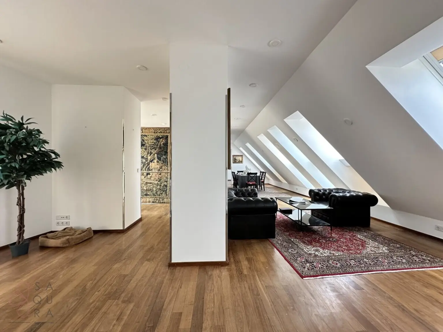 PANORAMA-DACHTERRASSE - EXKLUSIVE DACHGESCHOSSWOHNUNG AUF ZWEI EBENEN