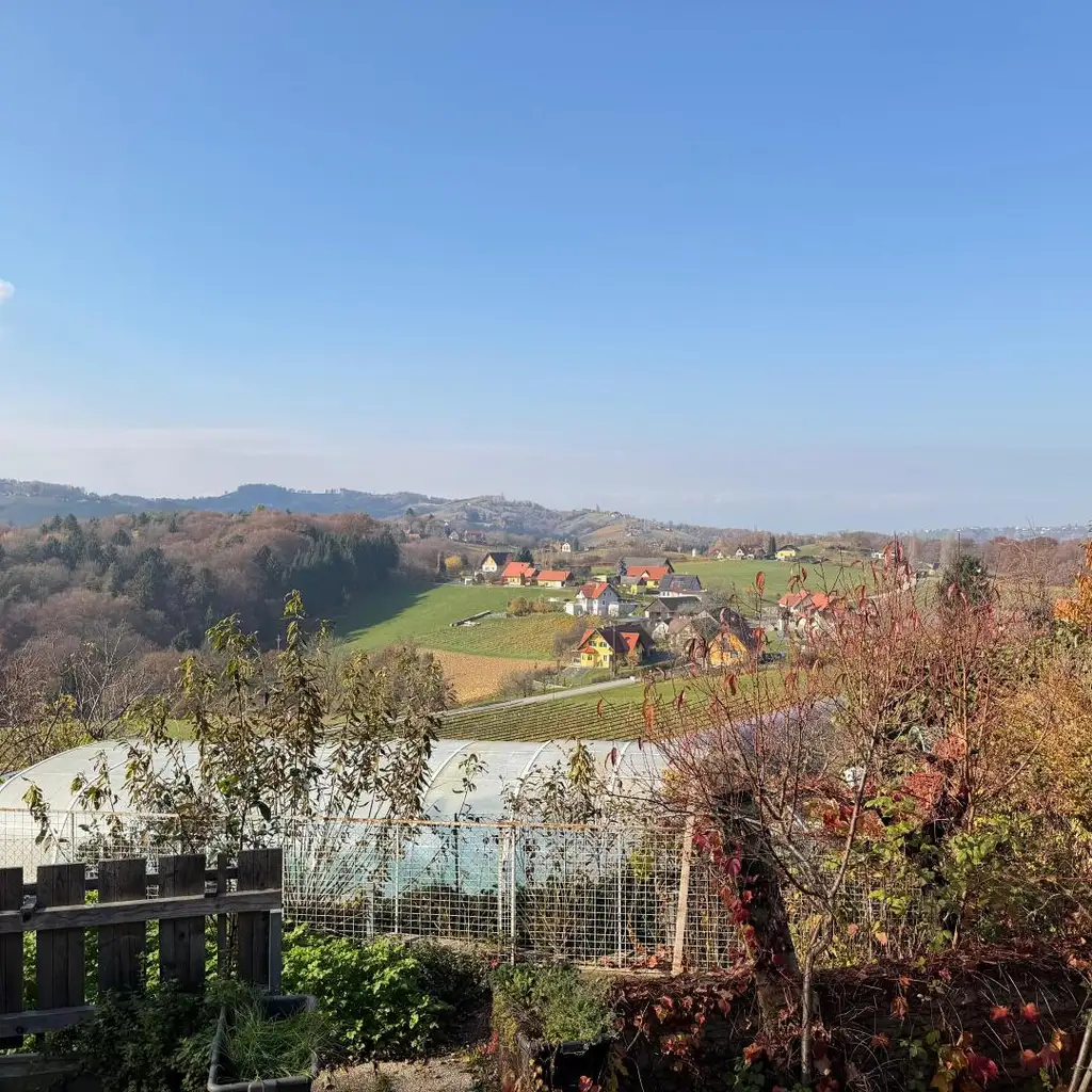 Traumhafte Aussichtslage in der Steiermark - Einfamilienhaus mit riesen Potenzial