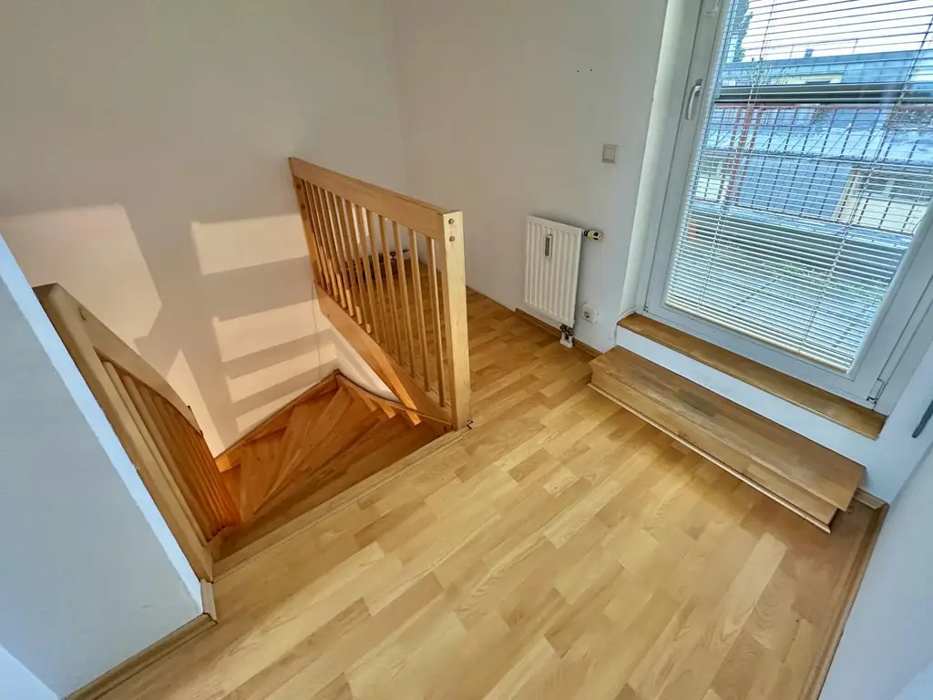 Am Liesingbach: Maisonette mit sonniger Terrasse