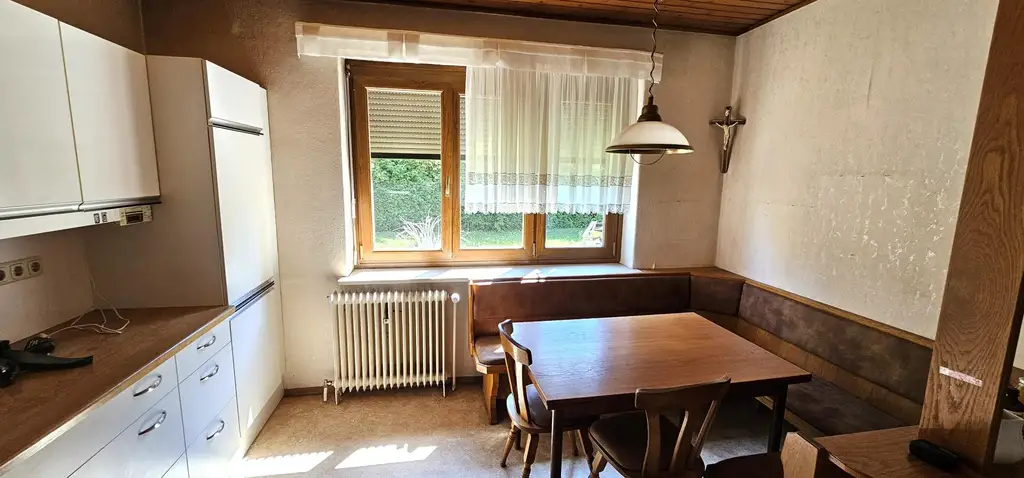Haus mit großem Gestaltungsspielraum 2 Wohneinheiten