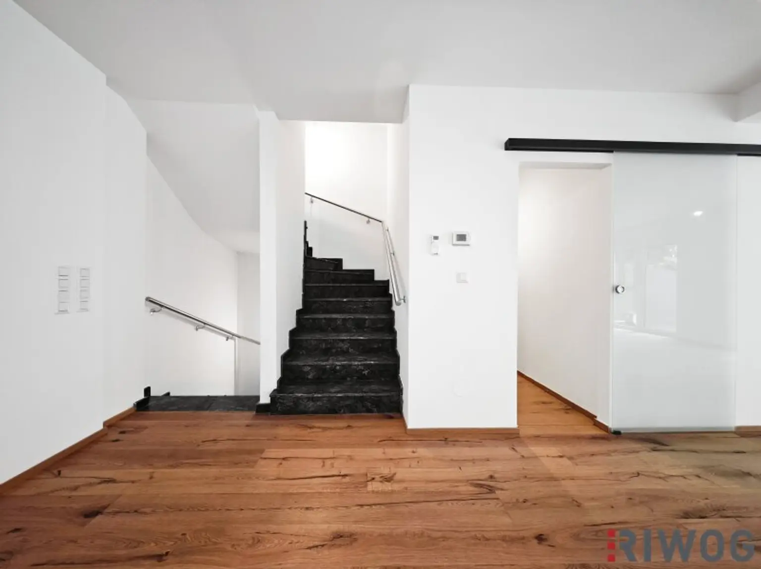Wohnen, Büro oder Kombo | Erstbezug Townhouse mit Eigengarten | Ruhige Innenhoflage