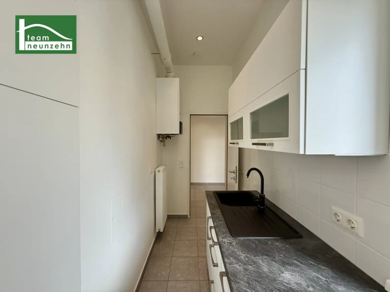 Helle 2-Zimmer-Wohnung in ruhiger Seitengassenlage – sofort beziehbar!
