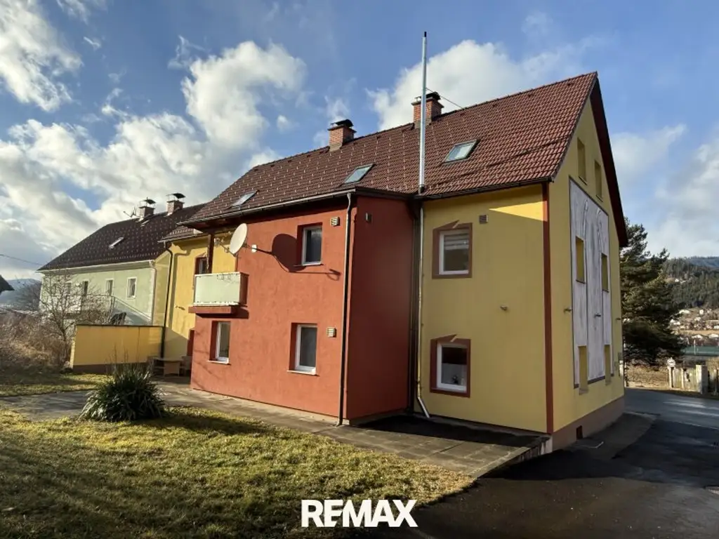 *** Top kernsaniertes 439m² Zinshaus mit Nebengebäude in Kindberg – 4 Einheiten incl. Carports, voll vermietet, starke Renditechance! ***