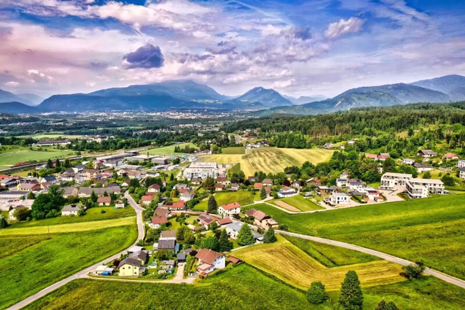 Einzigartiges Paradies für Mensch und Tier in herrlicher Aussichtslage