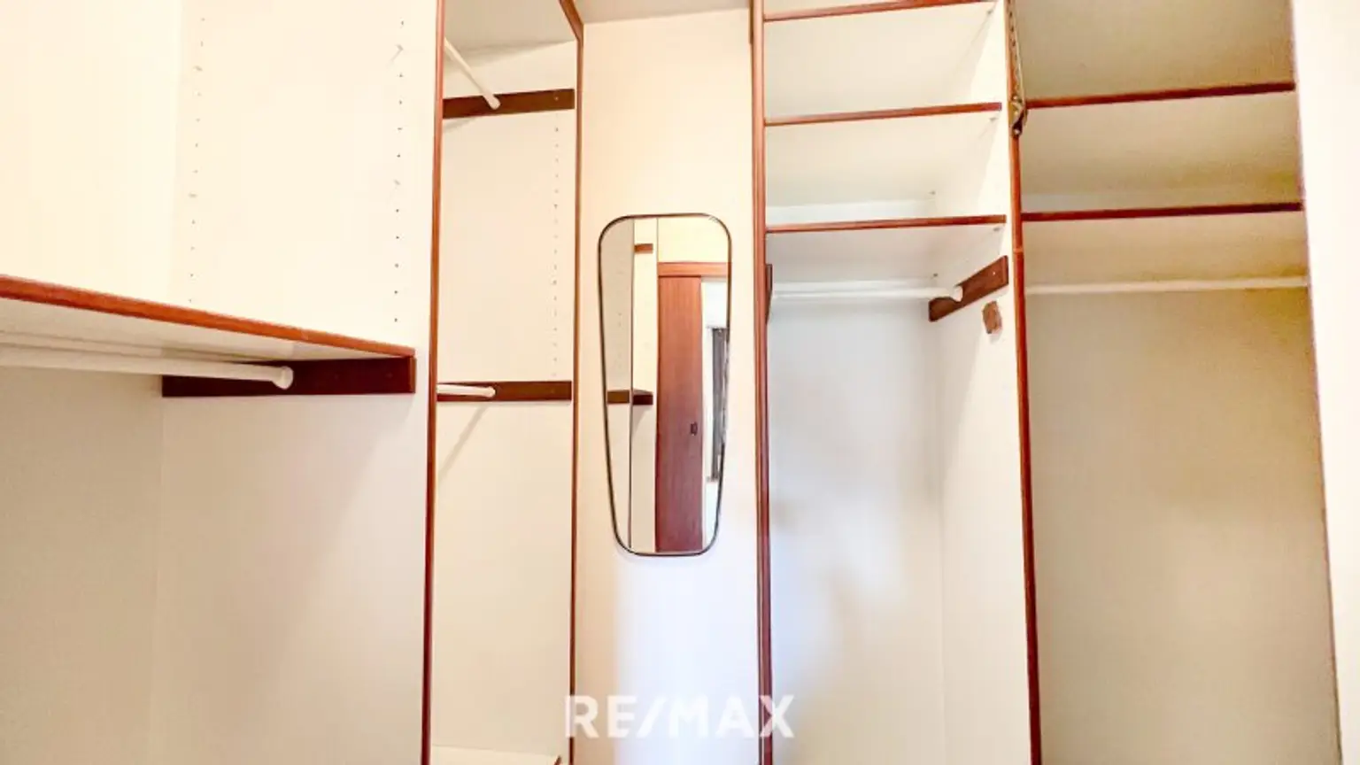 Bungalow - 4-Zimmer mit Pool und Sauna sowie privater Garten