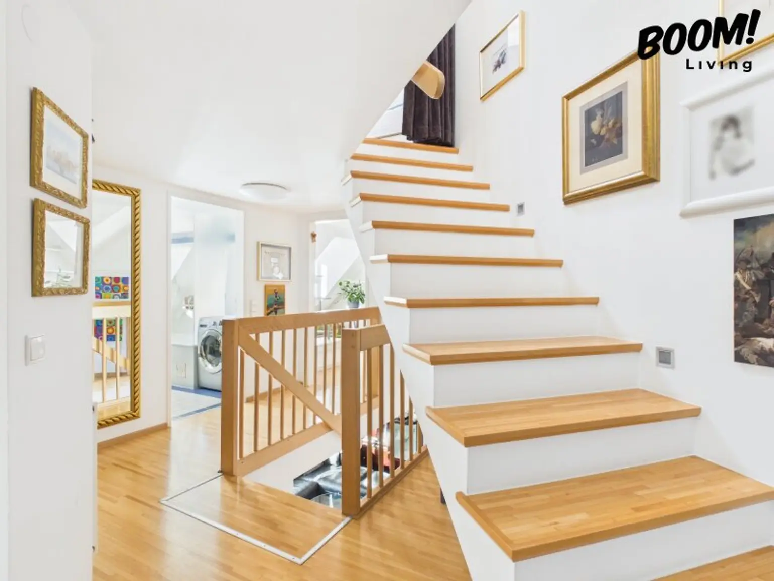 Traumhafte 3,5-Zimmer-Dachgeschosswohnung mit Balkon und Terrasse in 1230 Wien!