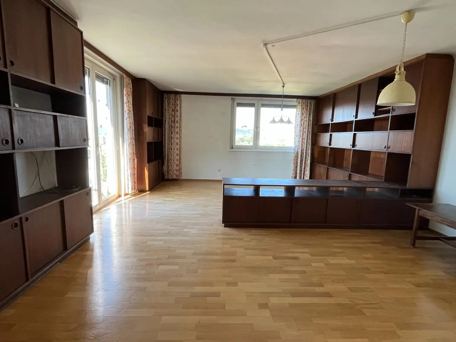 Großzügige Wohnung mit schöner Aussicht in Graz/Liebenau