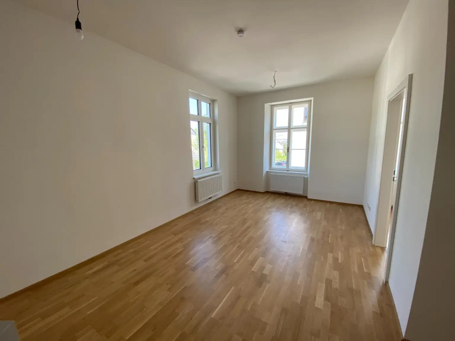 COMING SOON! Exklusive Wohnungen mit 54 - 57 m² Wohnfläche, Balkon / Terrasse, Tiefgaragenplatz und Villen Flair zu vermieten in Vorstadt Vöcklabruck