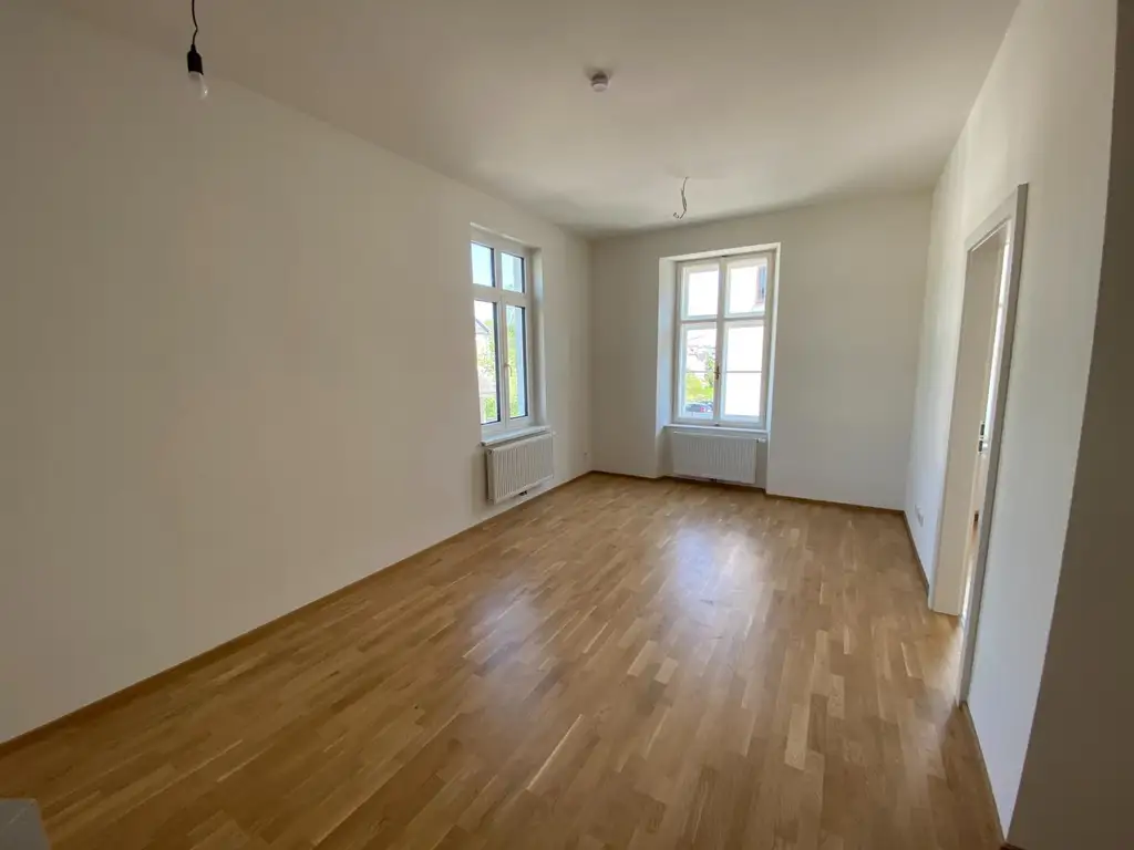 COMING SOON! Exklusive Wohnungen mit 54 - 57 m² Wohnfläche, Balkon / Terrasse, Tiefgaragenplatz und Villen Flair zu vermieten in Vorstadt Vöcklabruck
