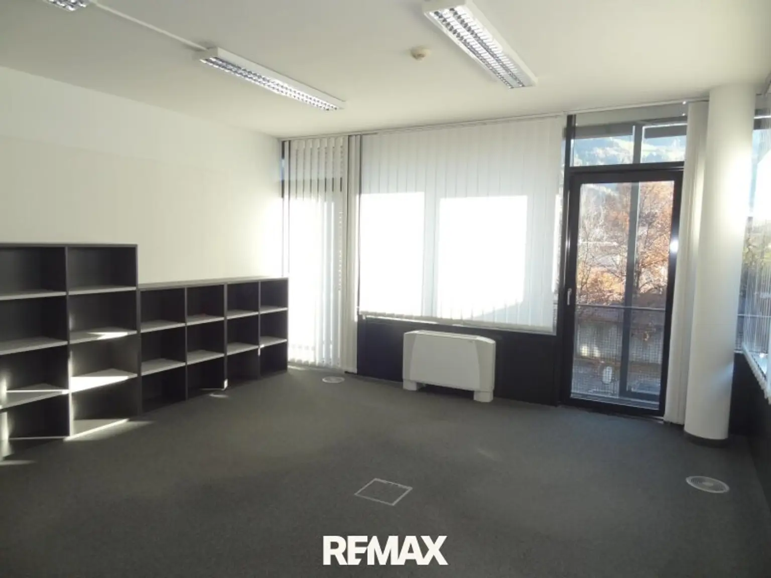 Büro - Einheit 216m²