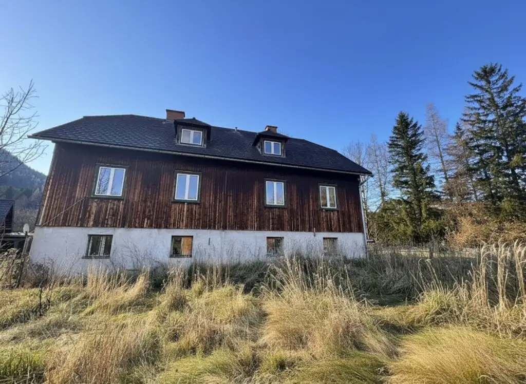 MEHRPARTEIENHAUS IN NEUBERG - BAURECHTSANGEBOT