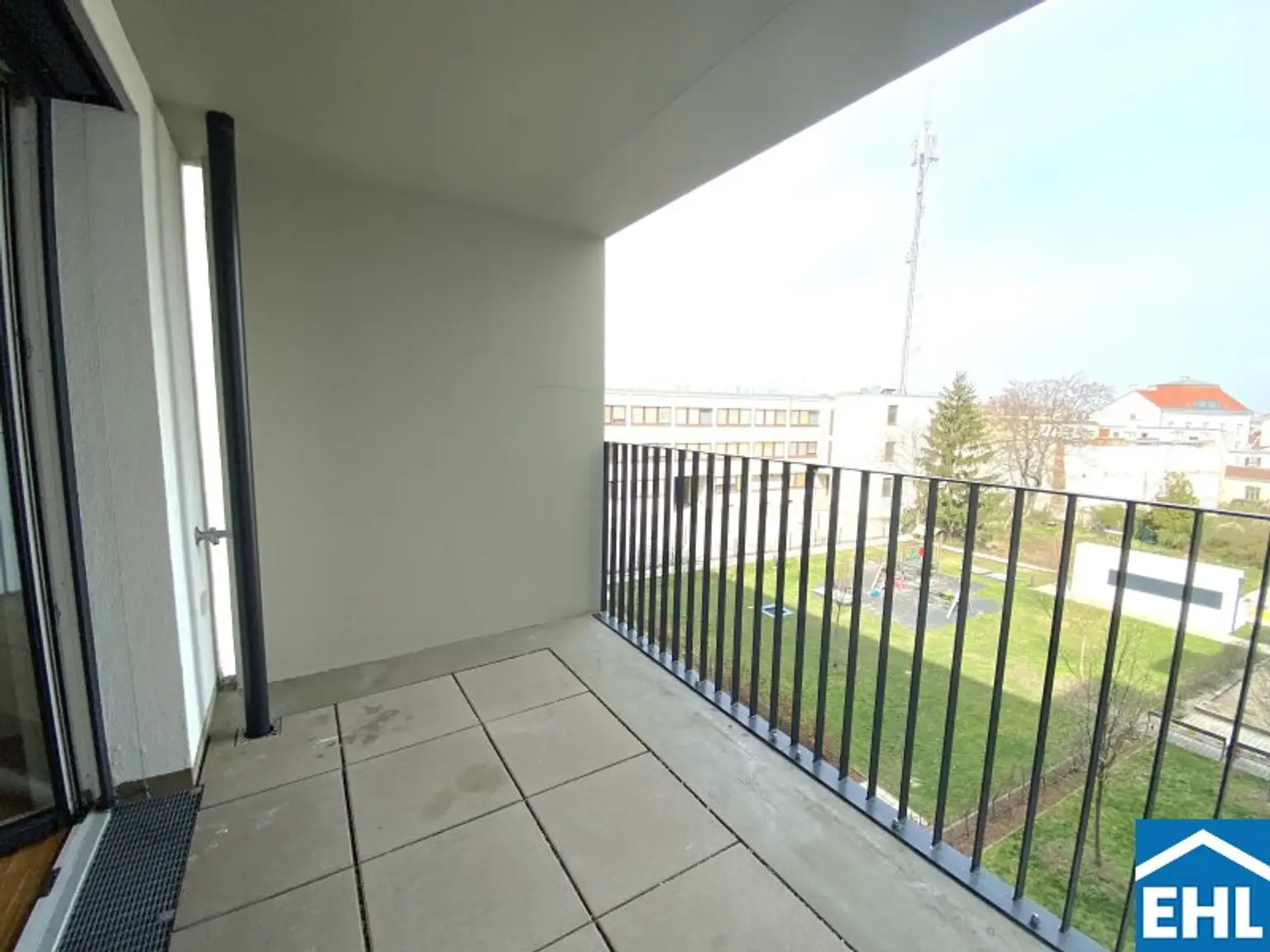 Moderne 2-Zimmer-Wohnung mit Balkon am Liesingbach