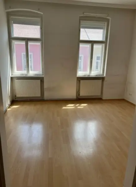 Großzügige Wohnung bei der MANNERFABRIK