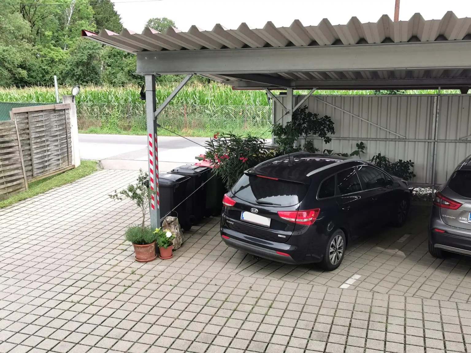Schöne, gepflegte 2-Zimmer-Wohnung im Grünen