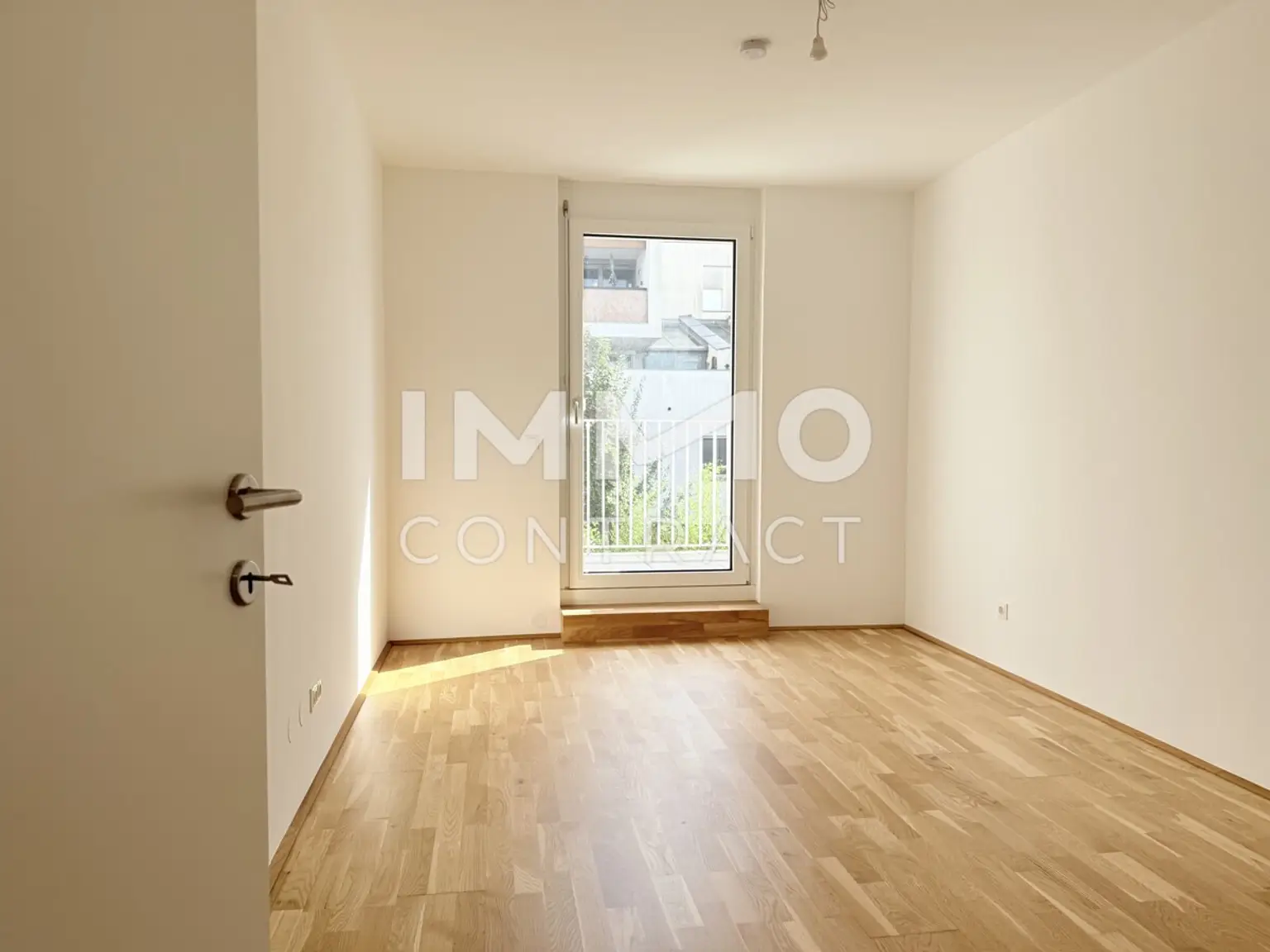 EDI N° 7 - großzügige 3 - Zimmer - Wohnung mit großer Freifläche