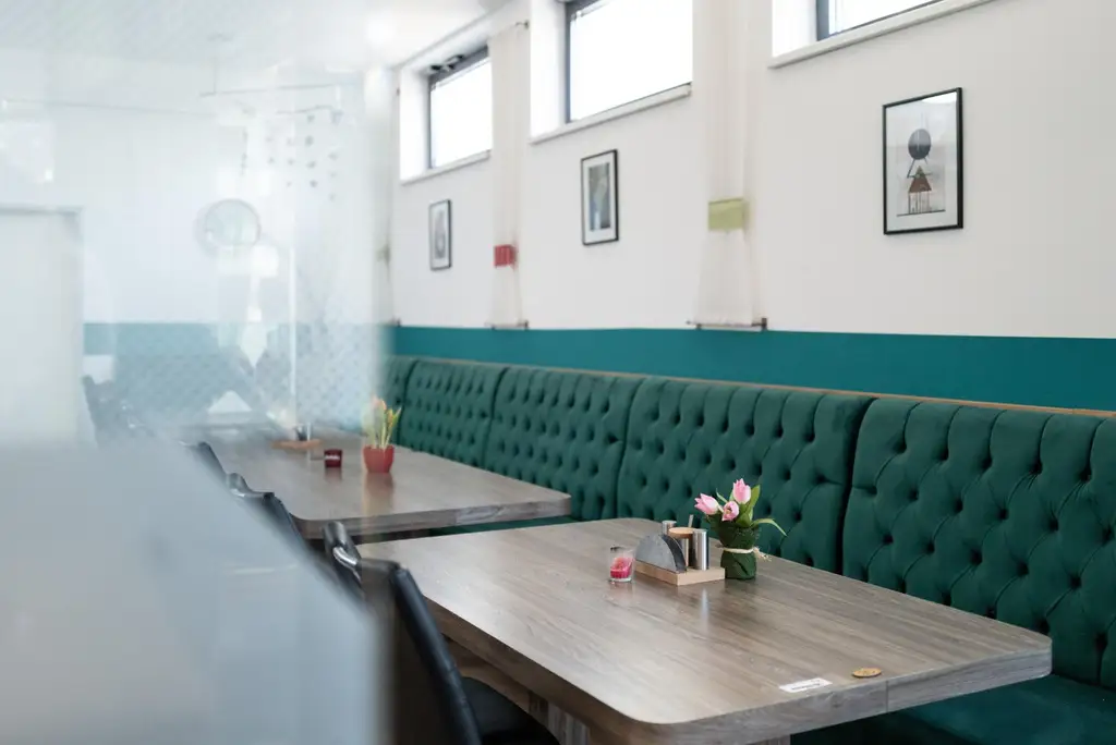 "Bestlage am Bahnhof Absdorf - Geschäftlokal mit Potenzial"