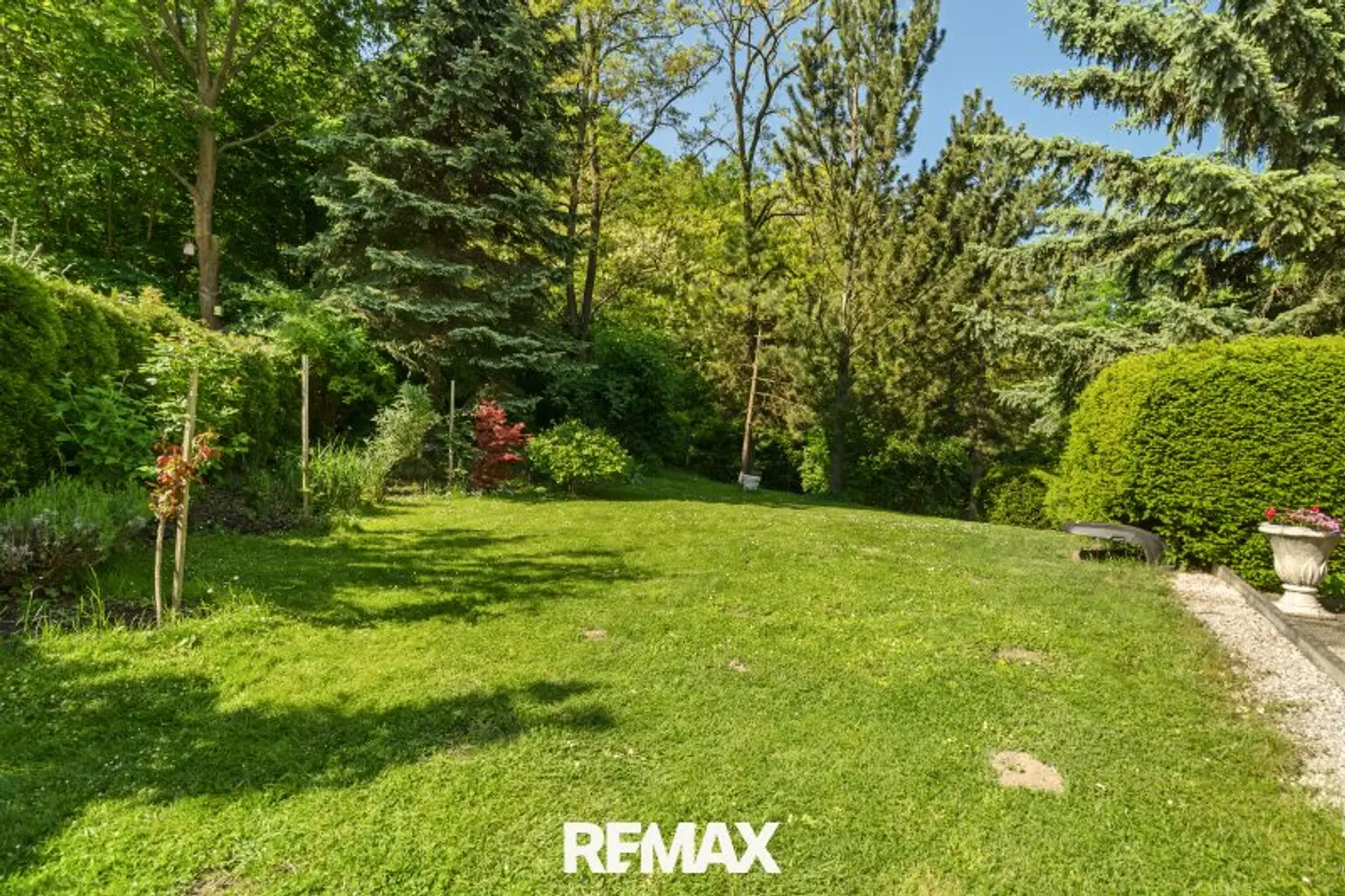 Reiheneckhaus in Bisamberg : 4 Zimmer, 1160m2 Garten.....Ihre Geldanlage!