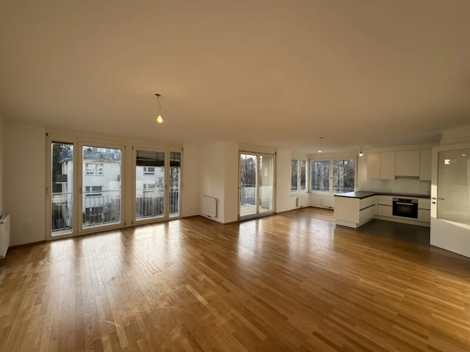 *Traumhafter Familienhit mit 2 Balkonen im Herzen von Döbling – Ihr neues Zuhause!*