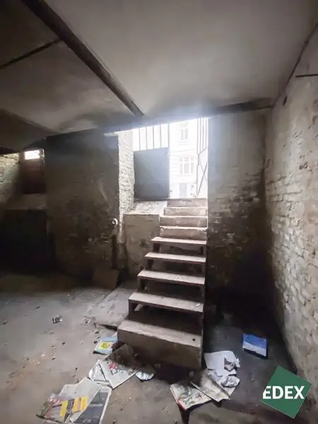 Große Werkstätte im 15. Bezirk